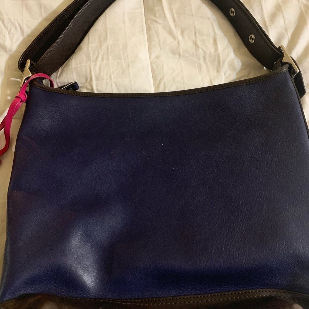 Coach purse - Picture 2 of 6